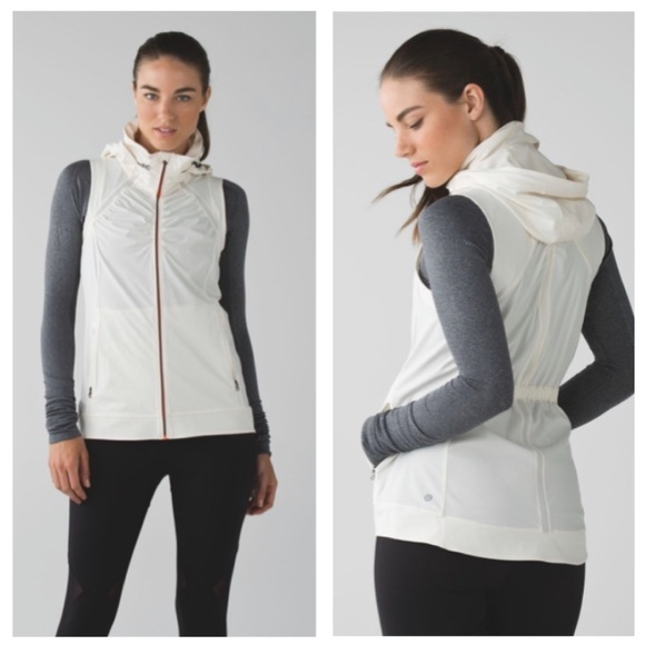 lululemon athletica Jackets & Blazers - Lululemon Angel Wing Go The Distance Run Vest 6